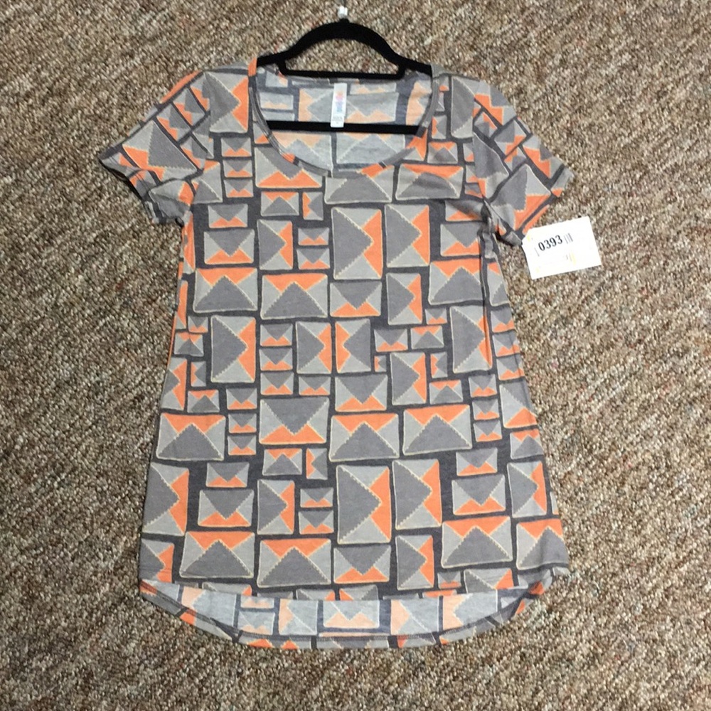 LuLaRoe Classic T